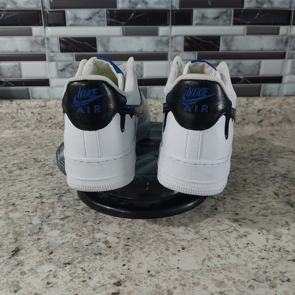 Custom Nike Air Forces 1 - Picture 2 of 6